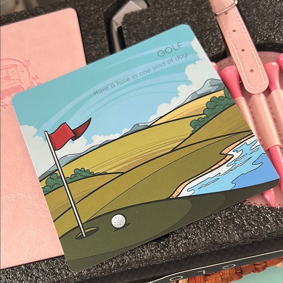 Pink Golf Accessory gift Set - Picture 4 of 12